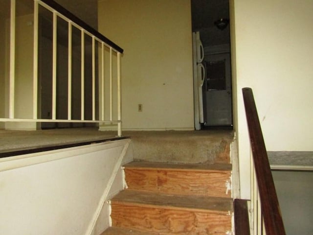 1889 Riggs Rd, South Park, PA 15129 - photo 7