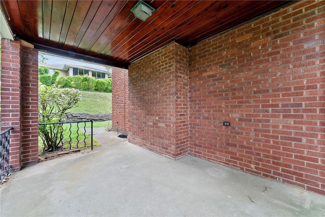 2405 Whited St, Brookline, PA 15226 - view of patio / terrace