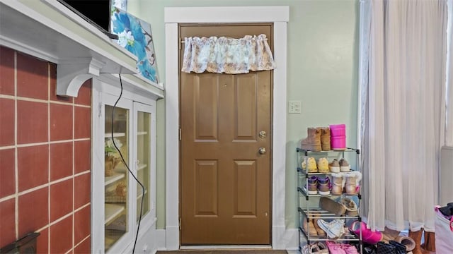 554 Forest Ave, Bellevue, PA 15202 - view of entrance to property