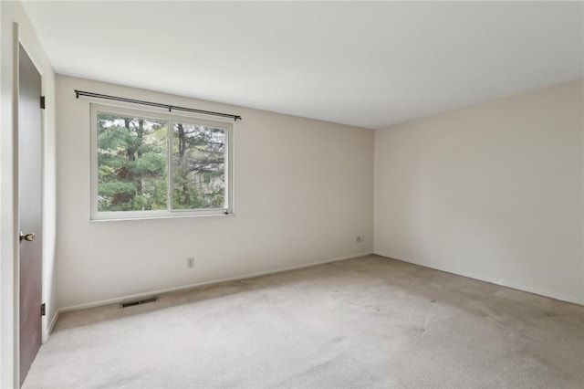 207 Parkwood Dr, Cranberry Twp, PA 16066 - empty room with carpet flooring