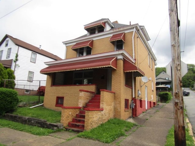 643 Indiana Ave, Glassport, PA 15045 - traditional style home featuring brick siding and stairs