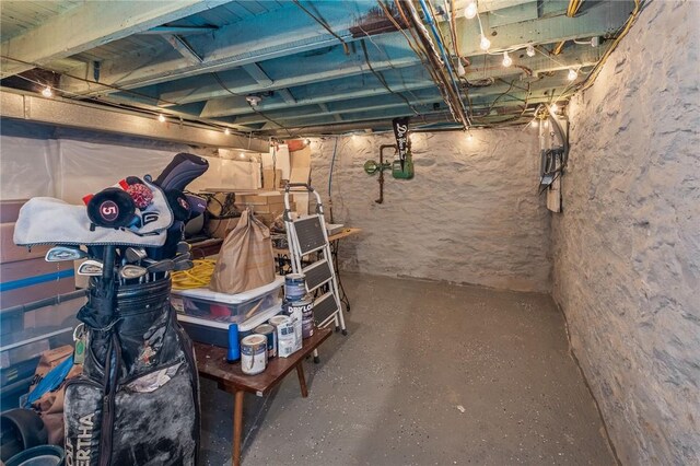 view of unfinished basement