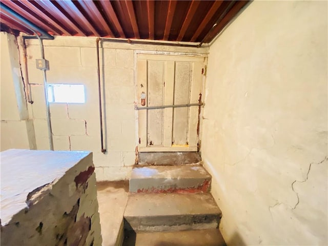 811 Farragut St, Highland Park, PA 15206 - view of below grade area