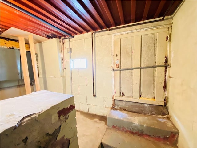 811 Farragut St, Highland Park, PA 15206 - view of unfinished below grade area
