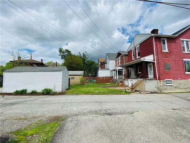 811 Farragut St, Highland Park, PA 15206 - view of asphalt road