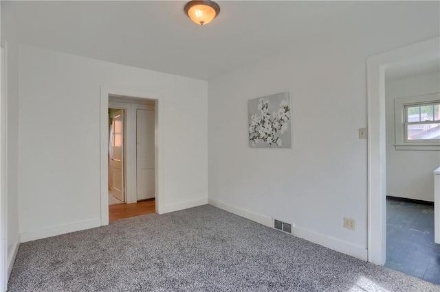 6810 Grand Ave, Neville Twp, PA 15225 - spare room with carpet flooring and baseboards