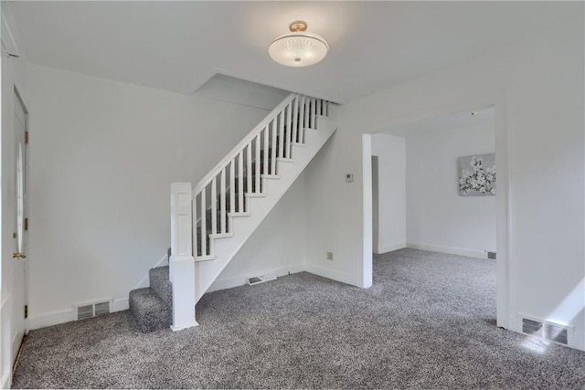 6810 Grand Ave, Neville Twp, PA 15225 - stairway with carpet floors and baseboards