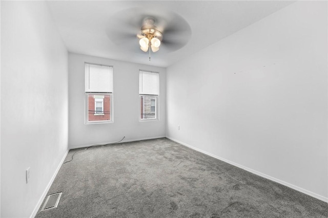 325 Taylor St, Bloomfield, PA 15224 - carpeted spare room with a ceiling fan and baseboards