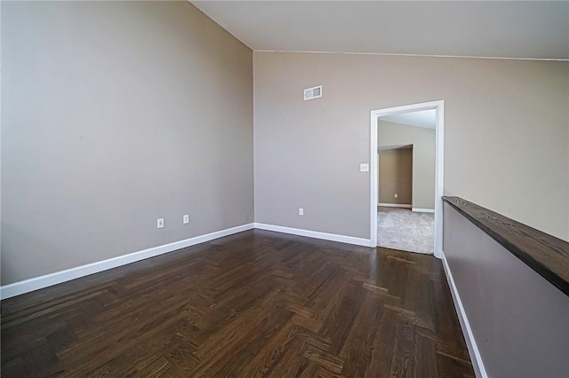 1611 Kenzie Dr, Robinson Twp Nwa, PA 15205 - empty room with vaulted ceiling and baseboards