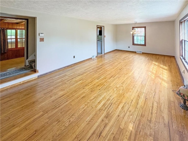 245 Constitution Dr, Pleasant Hills, PA 15236 - photo 3