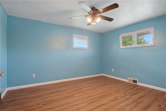 5340 Wolfe Dr, Baldwin Boro, PA 15236 - photo 10