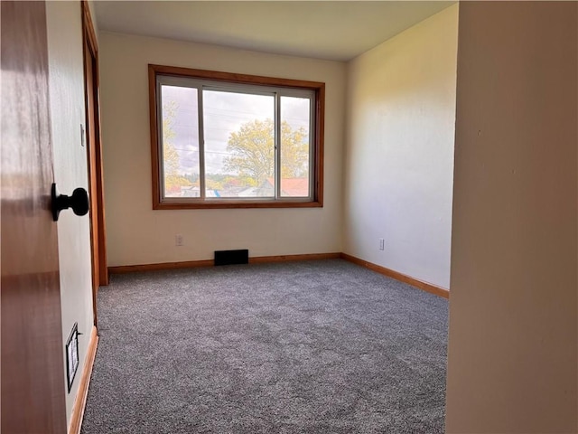 1350 George St, Hermitage, PA 16148 - carpeted spare room featuring baseboards