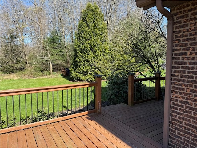 111 Mccall Rd, Franklin Twp But, PA 16001 - wooden terrace featuring a lawn