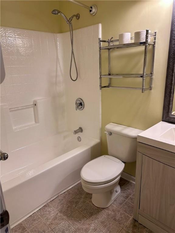 491 Peregrine Dr, North Huntingdon, PA 15642 - bathroom featuring toilet, washtub / shower combination, and vanity