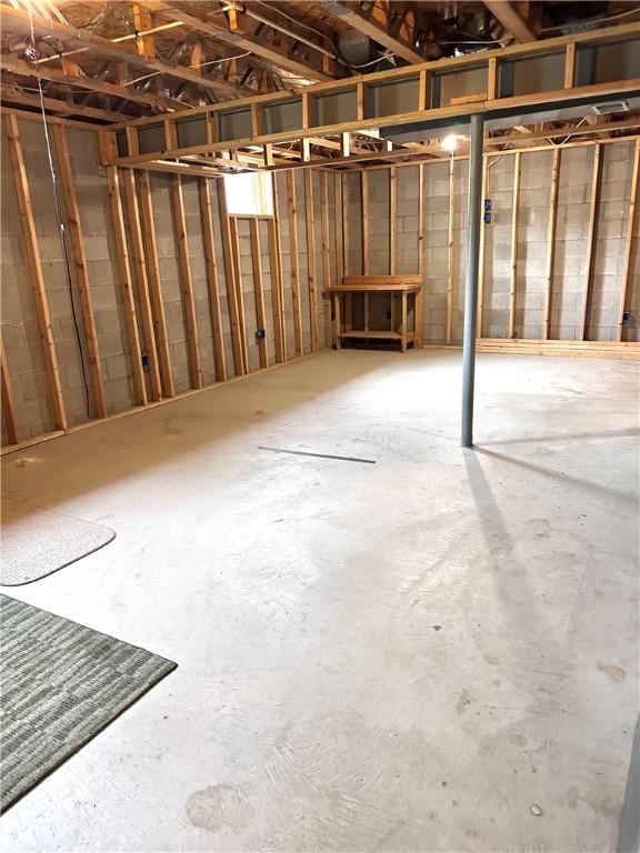 491 Peregrine Dr, North Huntingdon, PA 15642 - view of unfinished basement