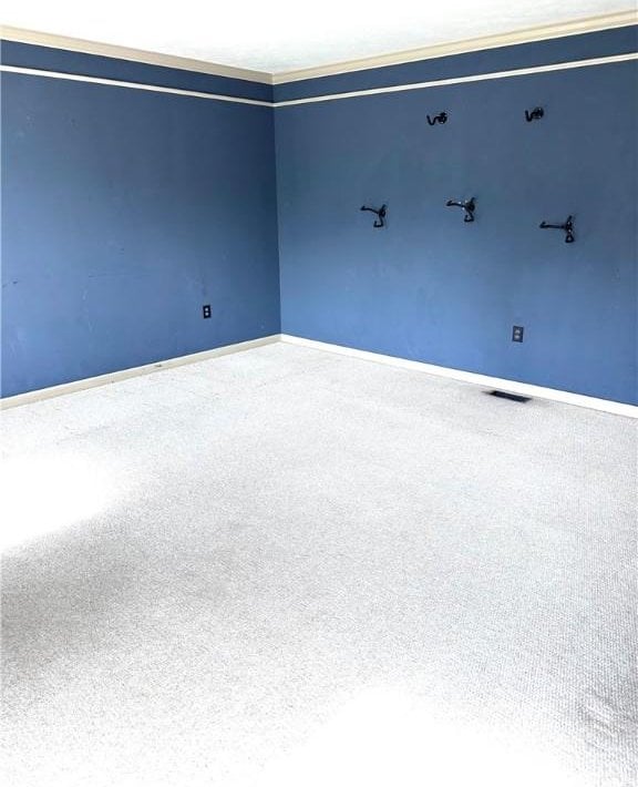 491 Peregrine Dr, North Huntingdon, PA 15642 - unfurnished room with baseboards and carpet floors