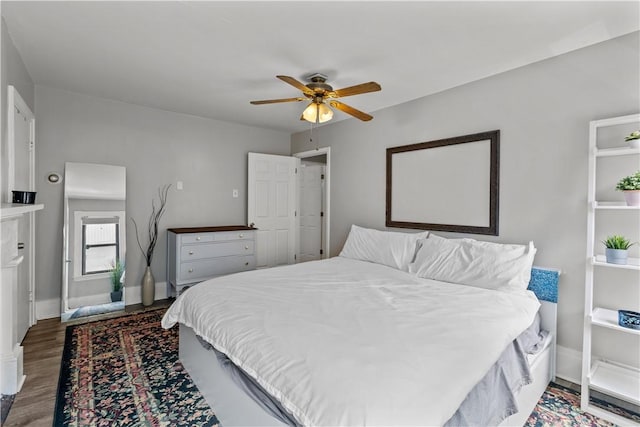 2611 Jane St, South Side, PA 15203 - bedroom with wood finished floors, baseboards, and a ceiling fan