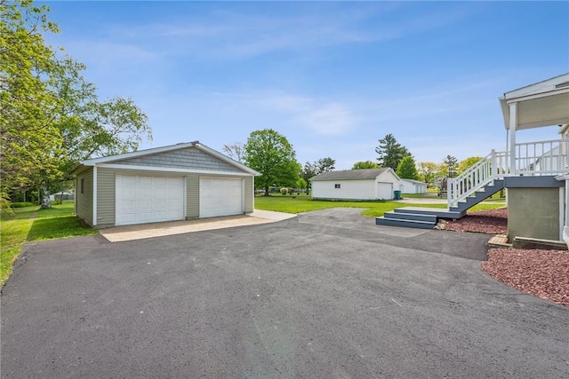 view of detached garage