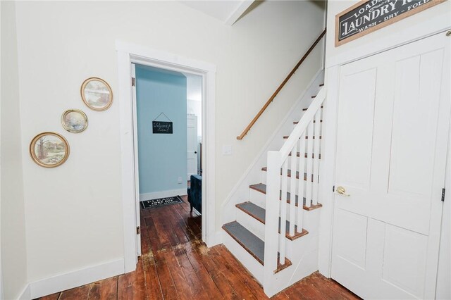 154 E Kittanning St, W/N Mahoning Twps, PA 16256 - staircase featuring hardwood / wood-style flooring and baseboards