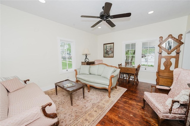 154 E Kittanning St, W/N Mahoning Twps, PA 16256 - living room featuring healthy amount of natural light, recessed lighting, wood finished floors, baseboards, and a ceiling fan