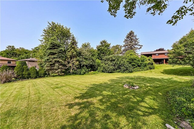 509 Pennsylvania Blvd, Jeannette, PA 15644 - photo 29
