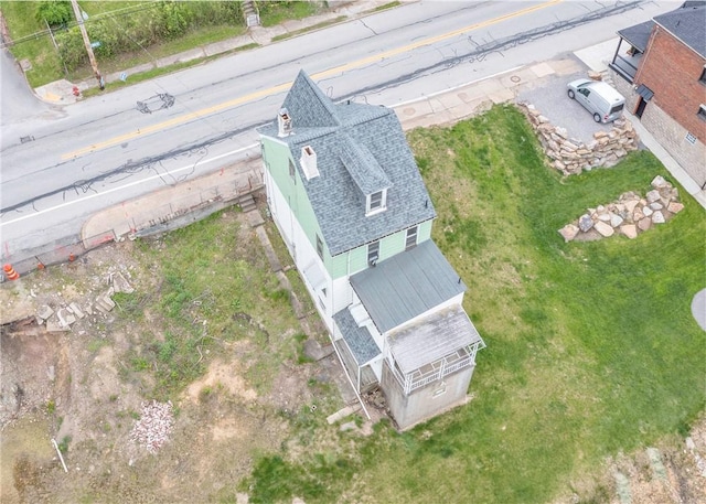 aerial view of property and surrounding area