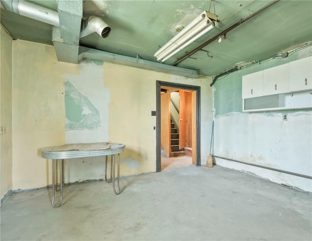 unfinished below grade area with stairs