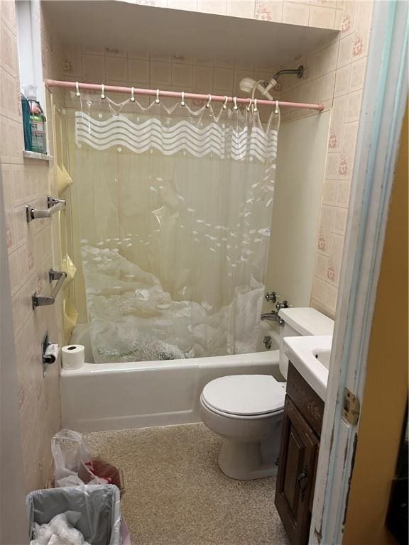 316 Franklin Dr, Peters Twp, PA 15241 - bathroom featuring shower / tub combo with curtain, toilet, tile walls, and vanity