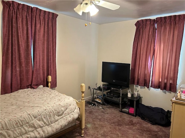 316 Franklin Dr, Peters Twp, PA 15241 - carpeted bedroom with baseboards and ceiling fan