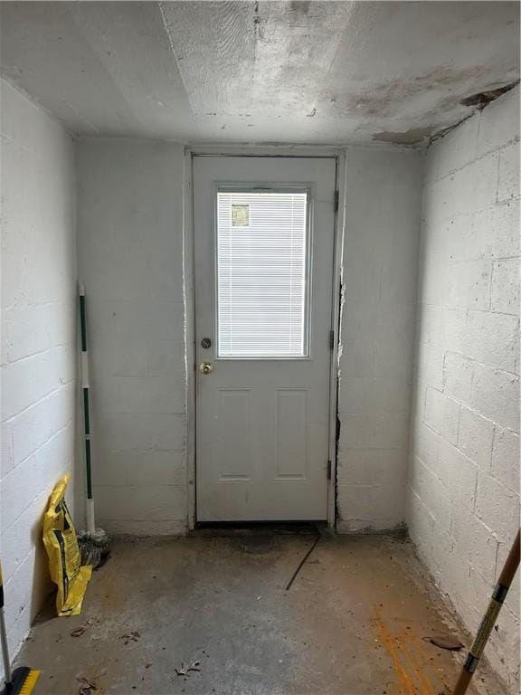 316 Franklin Dr, Peters Twp, PA 15241 - doorway to outside featuring concrete block wall