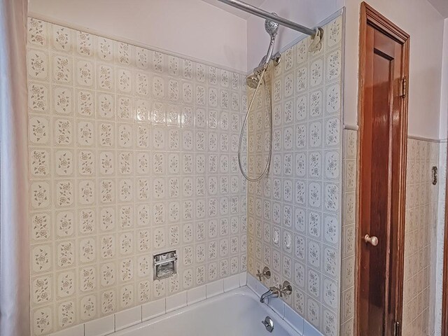 170 Millerstown Culmerville Rd, West Deer, PA 15084 - bathroom featuring shower / bath combination