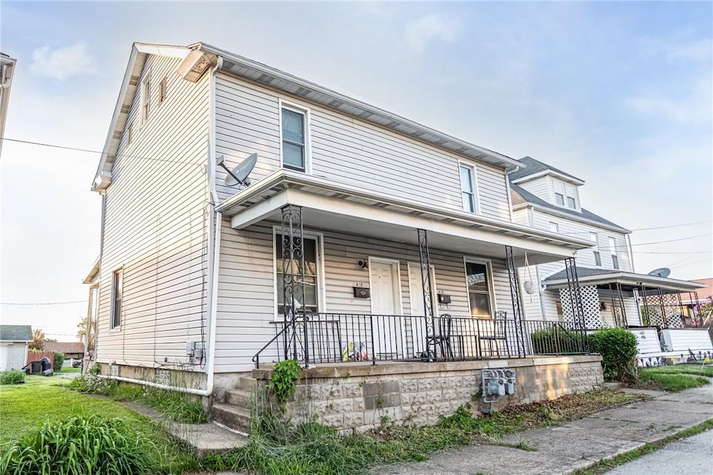 410/4101/2 Stephens St, Connellsville, PA 15425 - view of front of house with covered porch