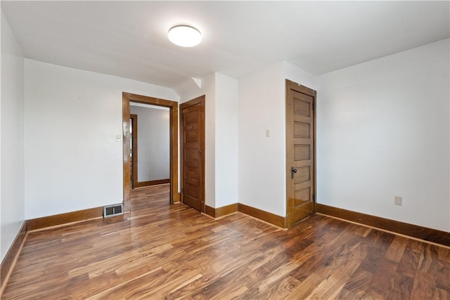 716 Center Ave N, Charleroi, PA 15022 - unfurnished room with wood finished floors and baseboards