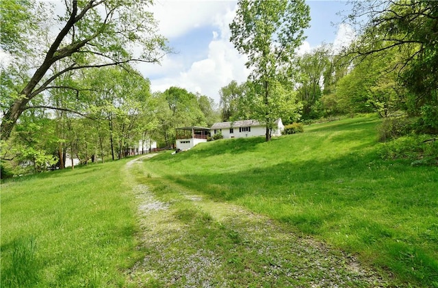 837 Billicks Ln, Elizabeth Twp/Boro, PA 15037 - photo 1