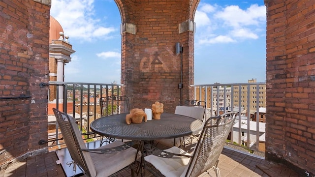2132 Sarah St Unit 201, South Side, PA 15203 - balcony featuring outdoor dining space
