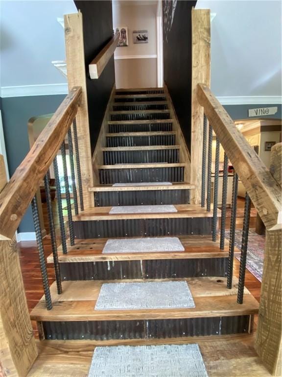 9935 Greiser Rd, Conneaut Lake Cra, PA 16316 - stairway featuring wood finished floors and baseboards