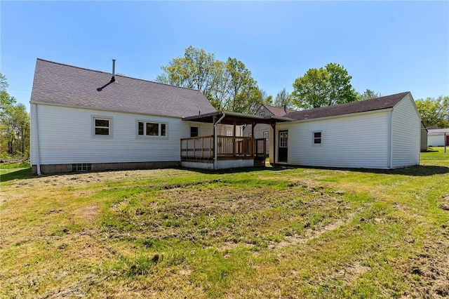 800 Smith Ave, Sharon, PA 16146 - back of house with a deck and a yard