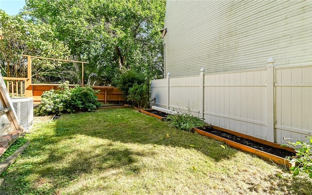 5 Carrie St, Rear, Fineview, PA 15212 - view of yard featuring central AC