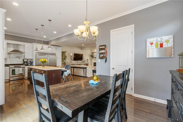 234 College Ave, Oakmont, PA 15139 - dining area featuring dark wood finished floors, crown molding, a chandelier, baseboards, and recessed lighting