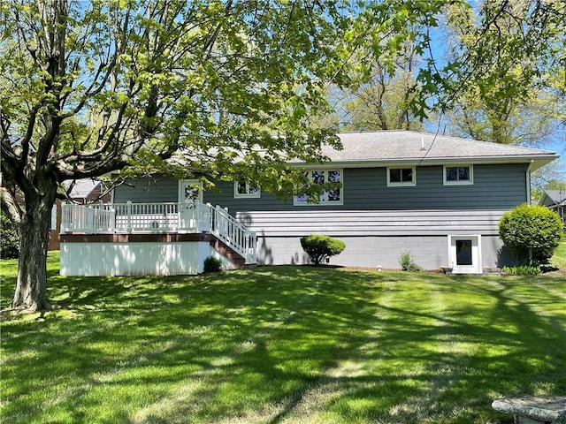 855 W Sanner St, Somerset Boro, PA 15501 - rear view of property with a wooden deck and a lawn