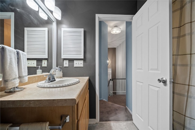 bathroom with vanity