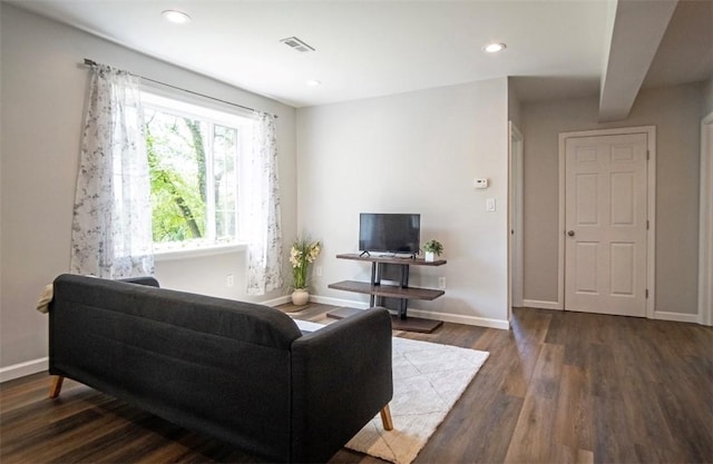 1435 Orchard St, New Sewickley Twp, PA 15042 - living area with wood finished floors, baseboards, and recessed lighting