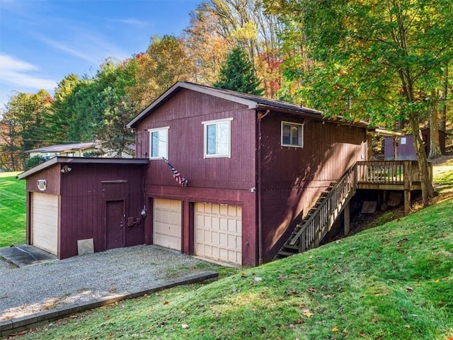 view of detached garage