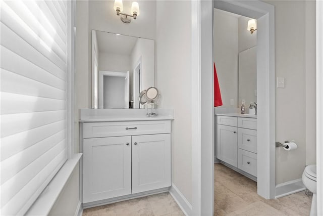 521 Cambridge Ct, Pine Twp Nal, PA 15090 - bathroom featuring vanity, toilet, baseboards, and tile patterned flooring