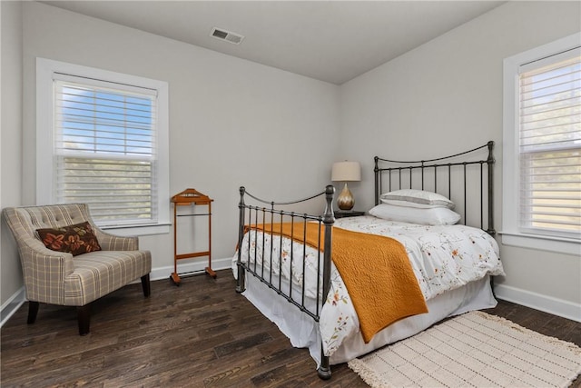 521 Cambridge Ct, Pine Twp Nal, PA 15090 - bedroom with baseboards, multiple windows, and wood finished floors