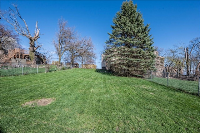 61 Greenbush St, Mt Washington, PA 15211 - view of fenced backyard