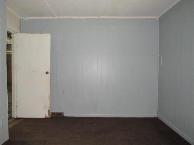 428 Grindstone Rd, Jefferson Twp Fay, PA 15442 - spare room featuring crown molding, carpet, and baseboards
