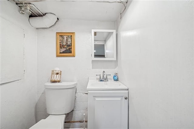 1851/2 42nd St, Lawrenceville, PA 15201 - bathroom with toilet and vanity