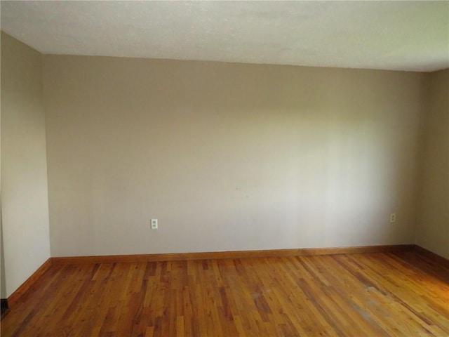 973 Glen Hayes Dr, Moon/Crescent Twp, PA 15046 - unfurnished room featuring light wood finished floors and baseboards