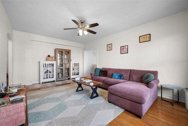 372 S Highland Ave Unit 606, Shadyside, PA 15206 - living room with ceiling fan, baseboards, and wood finished floors